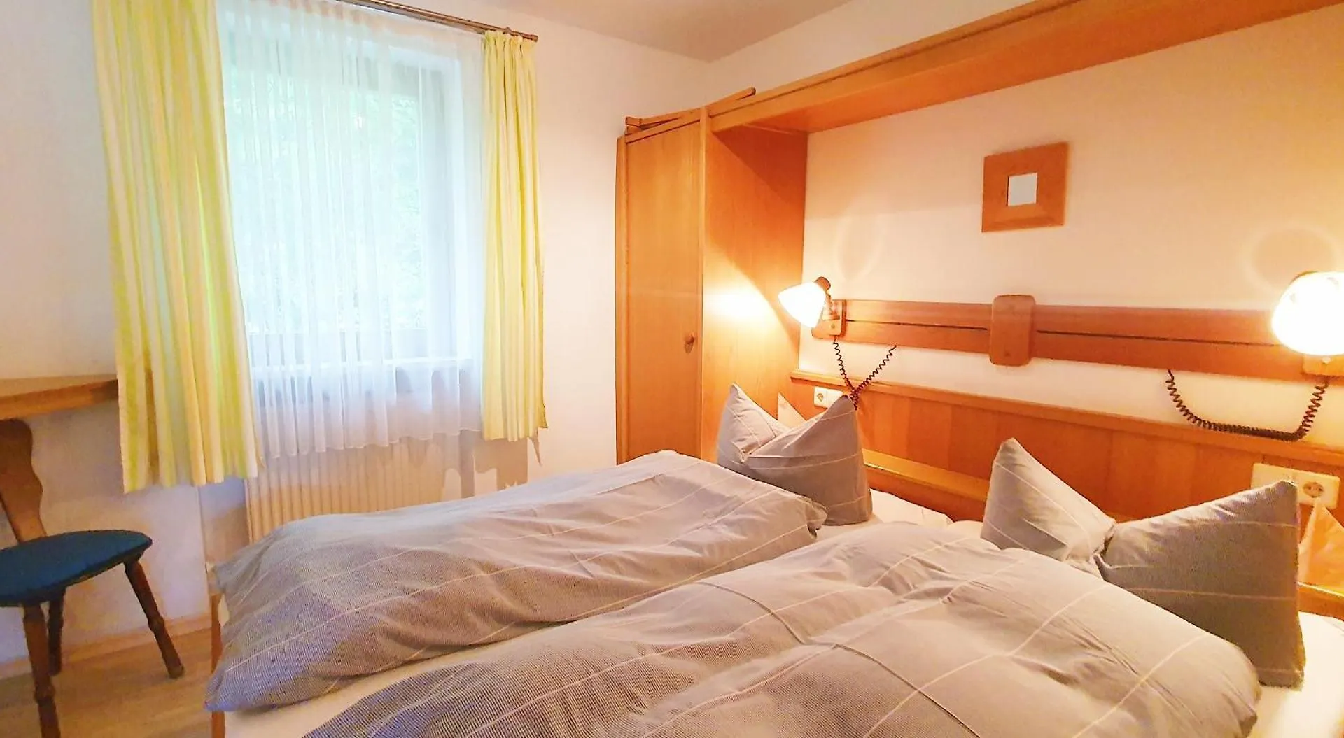 Übersee Pension Steiner 0*,