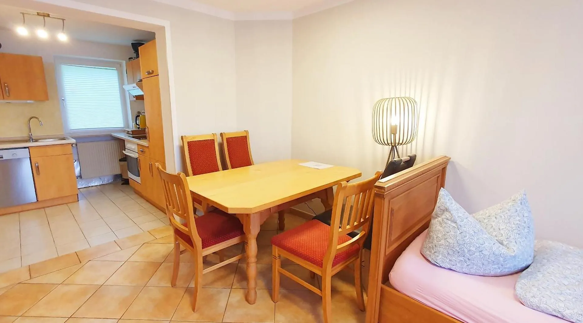 בית הארחה Übersee Pension Steiner