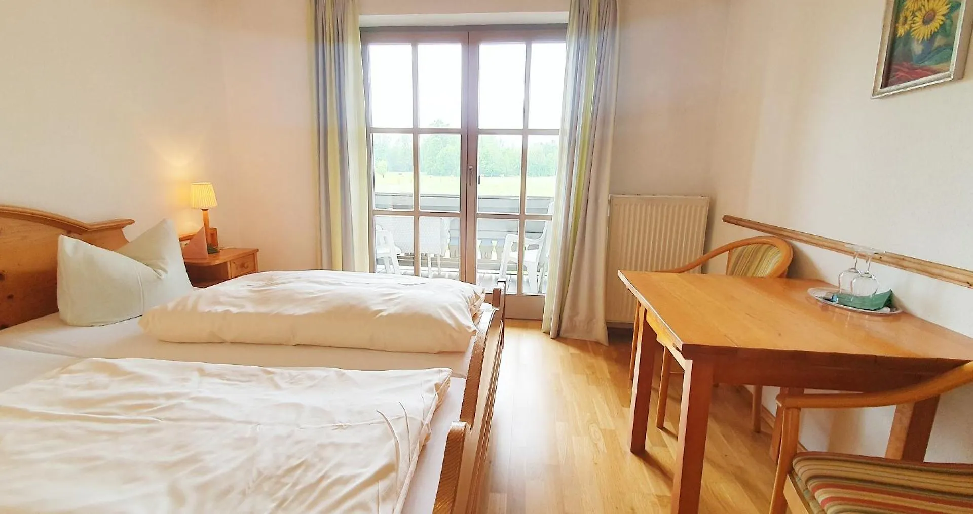 בית הארחה Übersee Pension Steiner