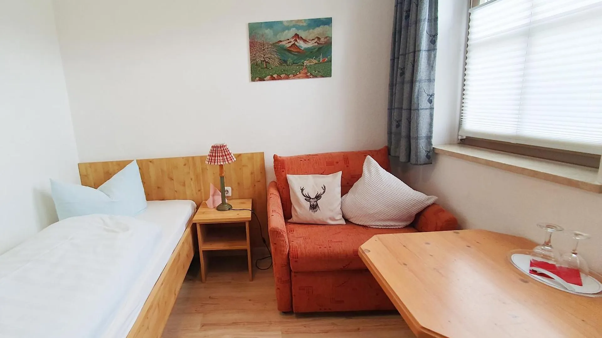 בית הארחה Übersee Pension Steiner